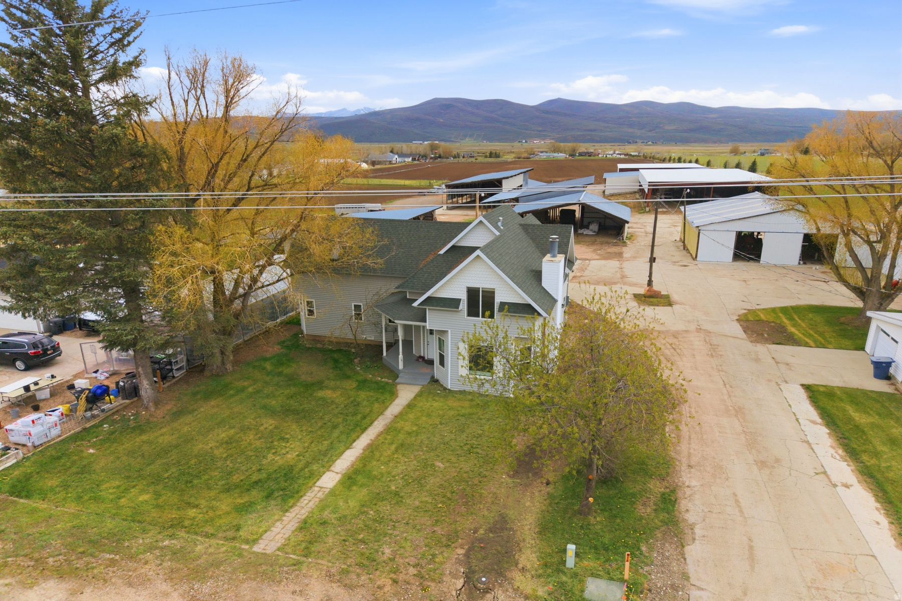 SOUTH SUMMIT - Residential