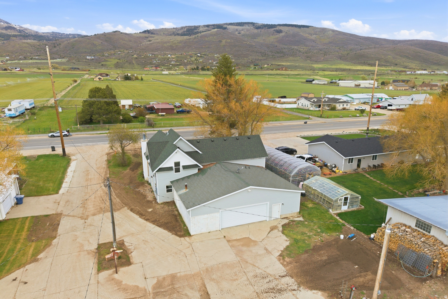 SOUTH SUMMIT - Residential