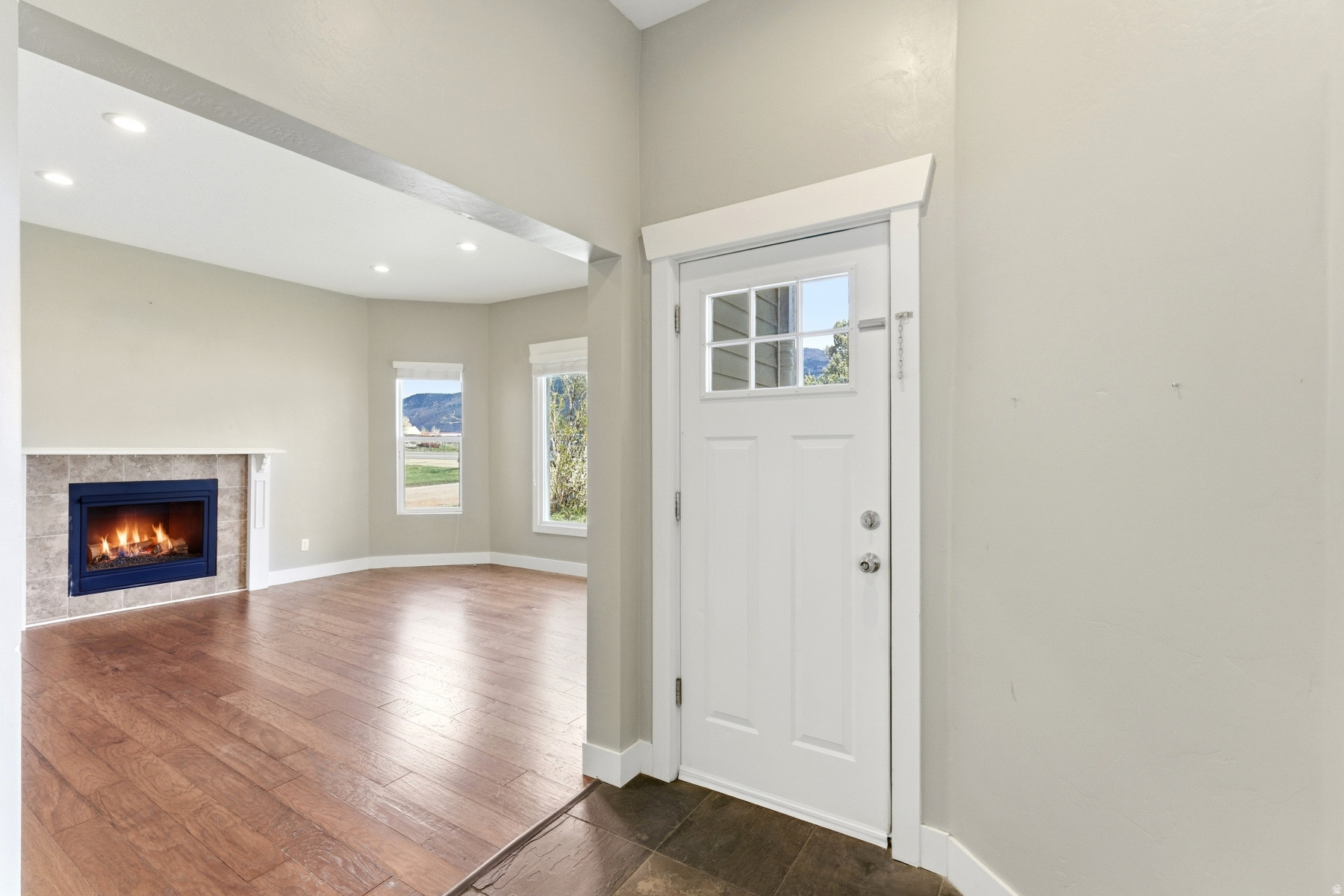 SOUTH SUMMIT - Residential