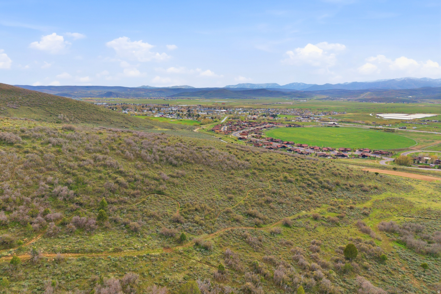 SOUTH SUMMIT - Residential