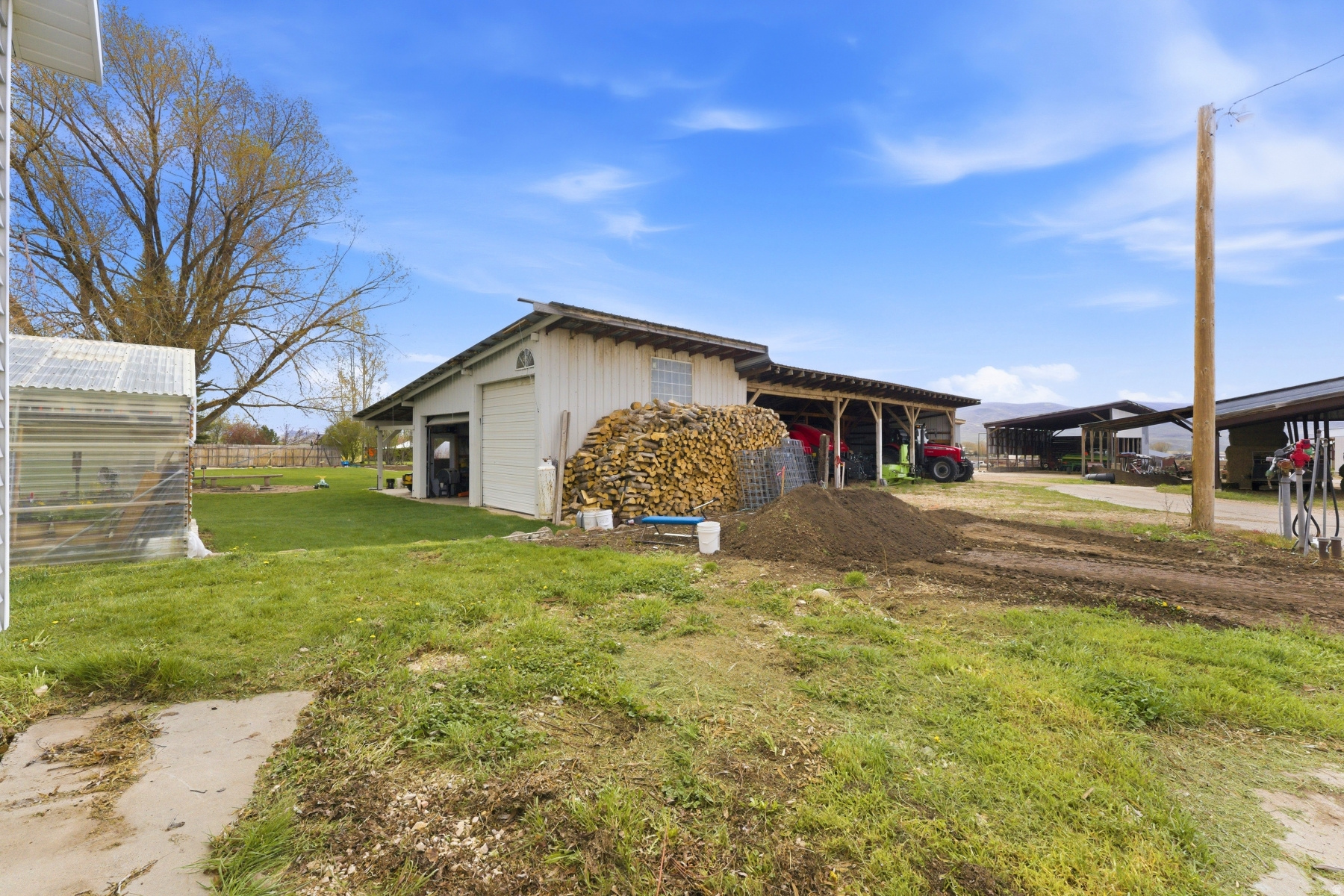 SOUTH SUMMIT - Residential