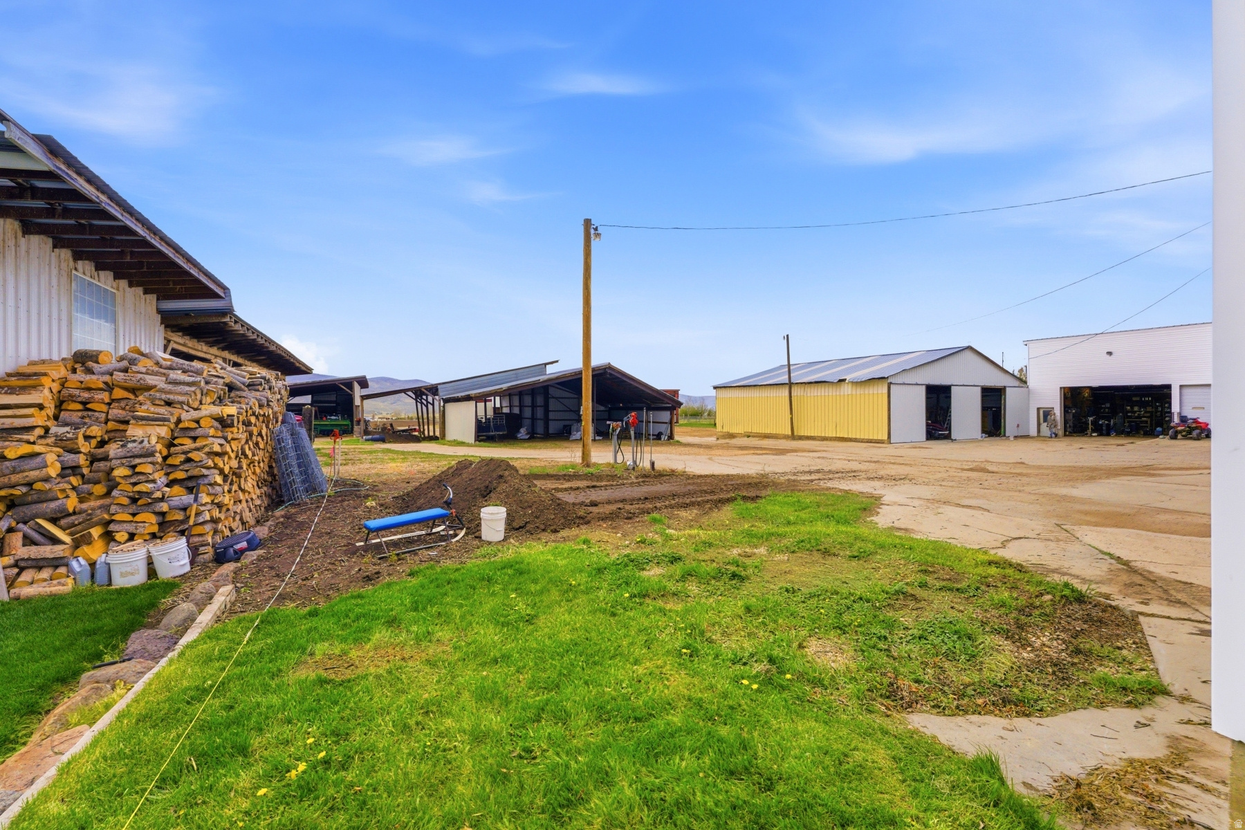 SOUTH SUMMIT - Residential