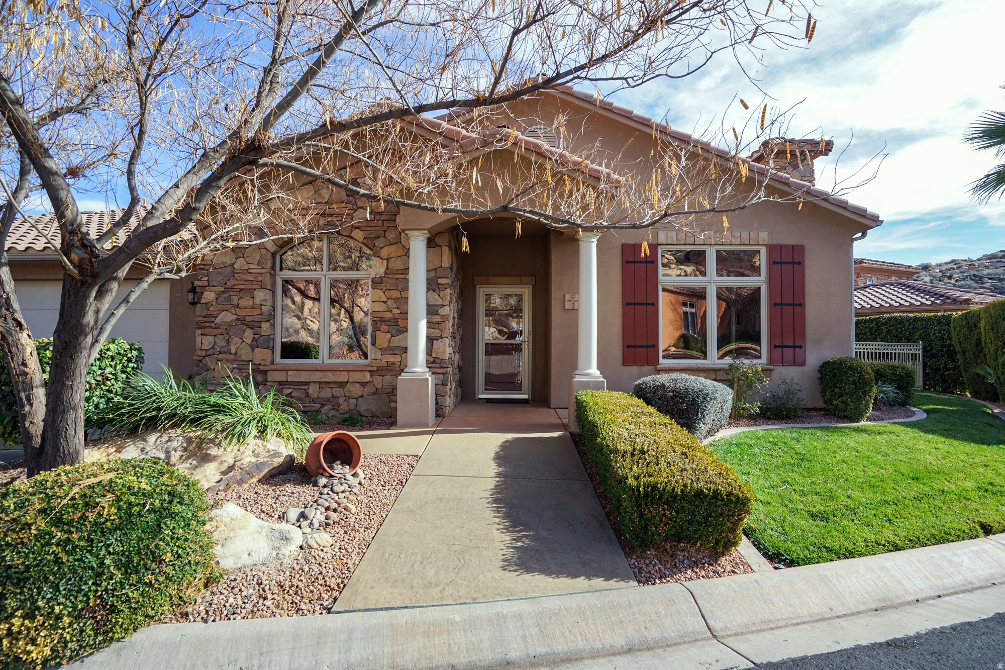 SIENNA CANYON AT WEBB HILL 1 - Residential