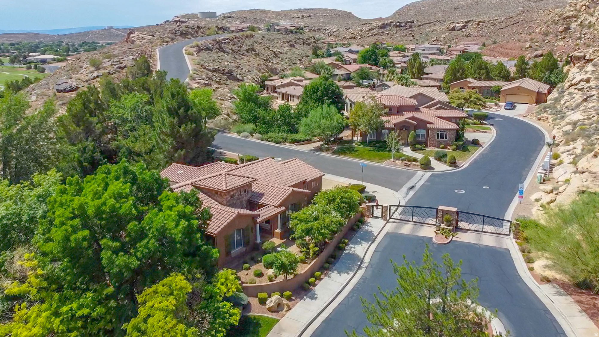 SIENNA CANYON AT WEBB HILL 1 - Residential