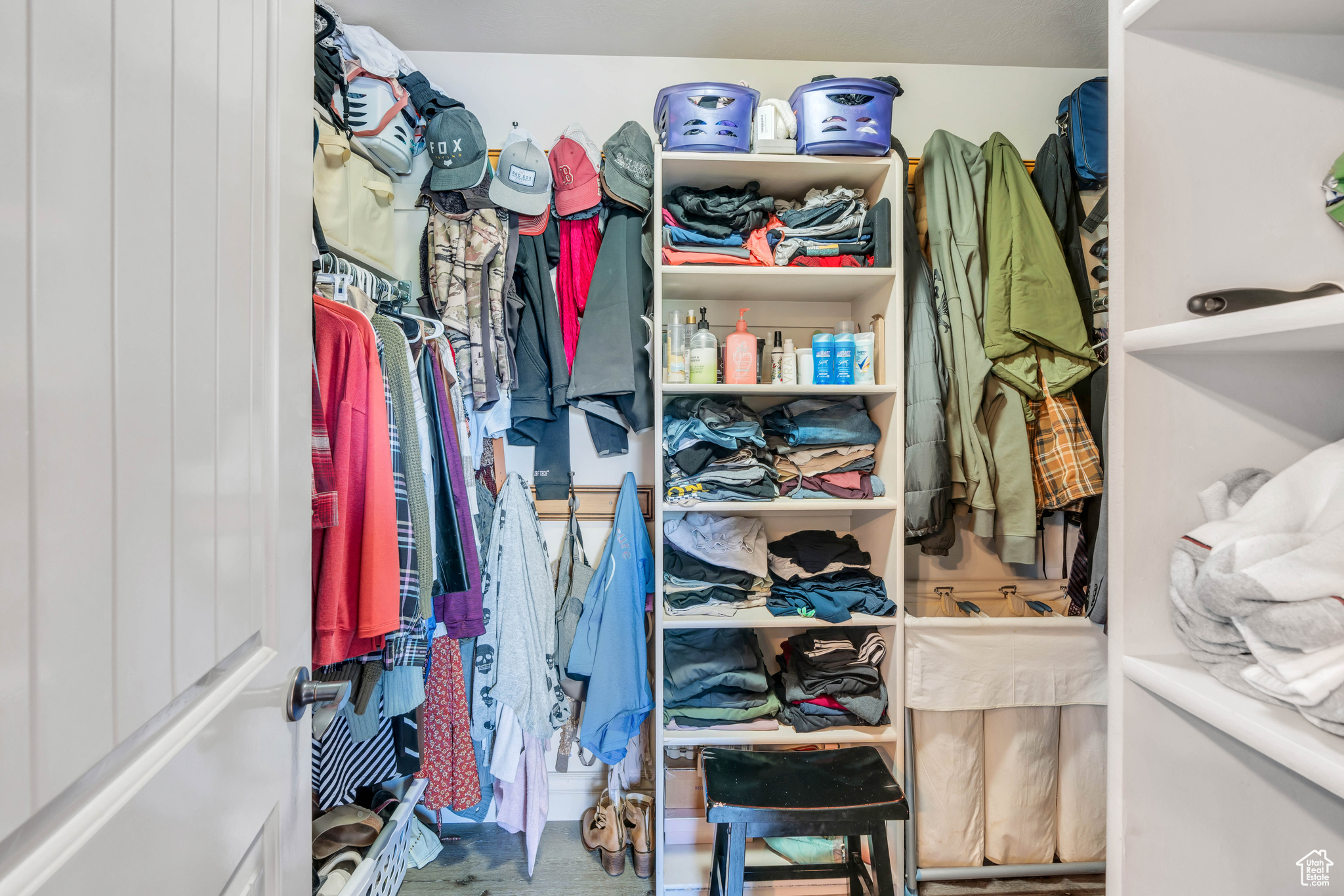 PELICAN BAY - Residential