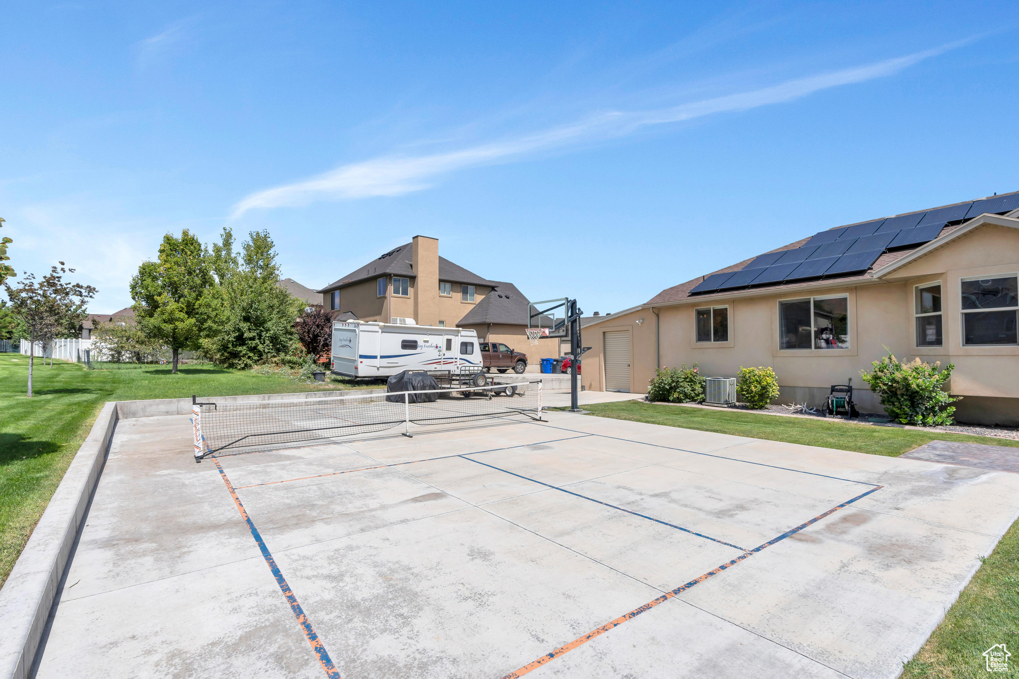 PELICAN BAY - Residential