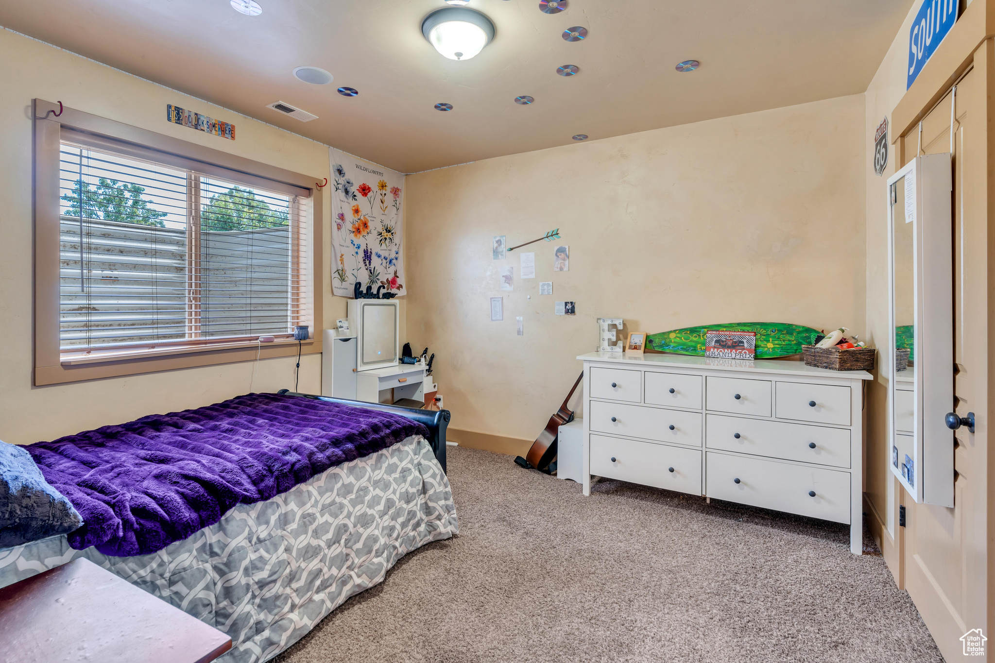 PELICAN BAY - Residential