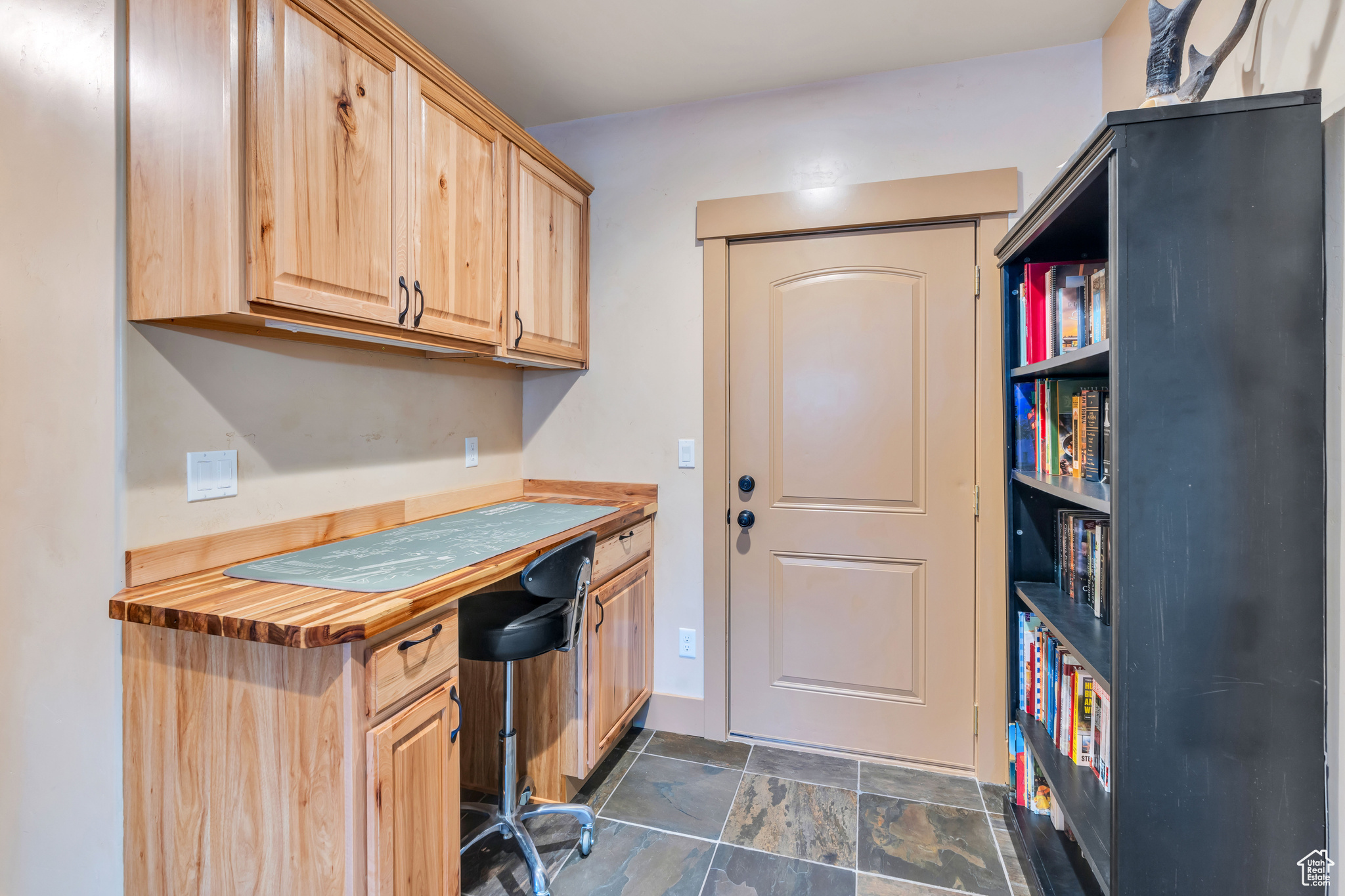 PELICAN BAY - Residential