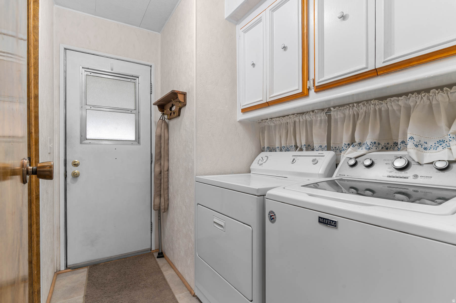 ALTA VIEW ESTATES - Residential