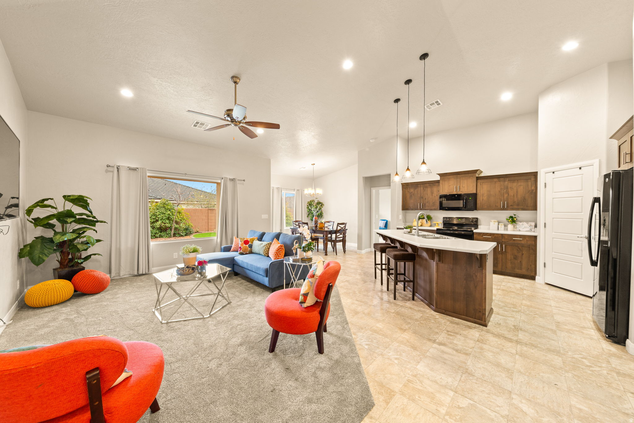 SUGAR PLUM IN THE FIELDS PH 2 - Residential