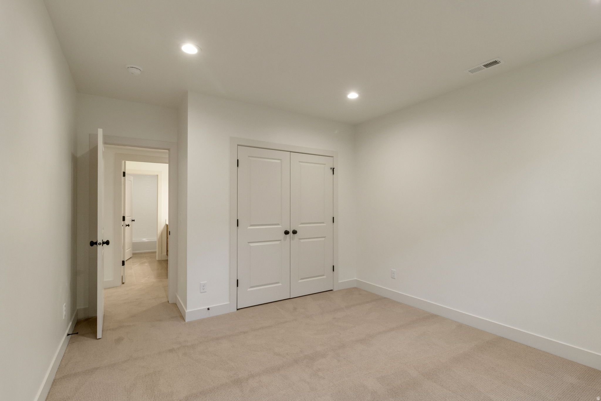 SUMMERHILL LANE - Residential