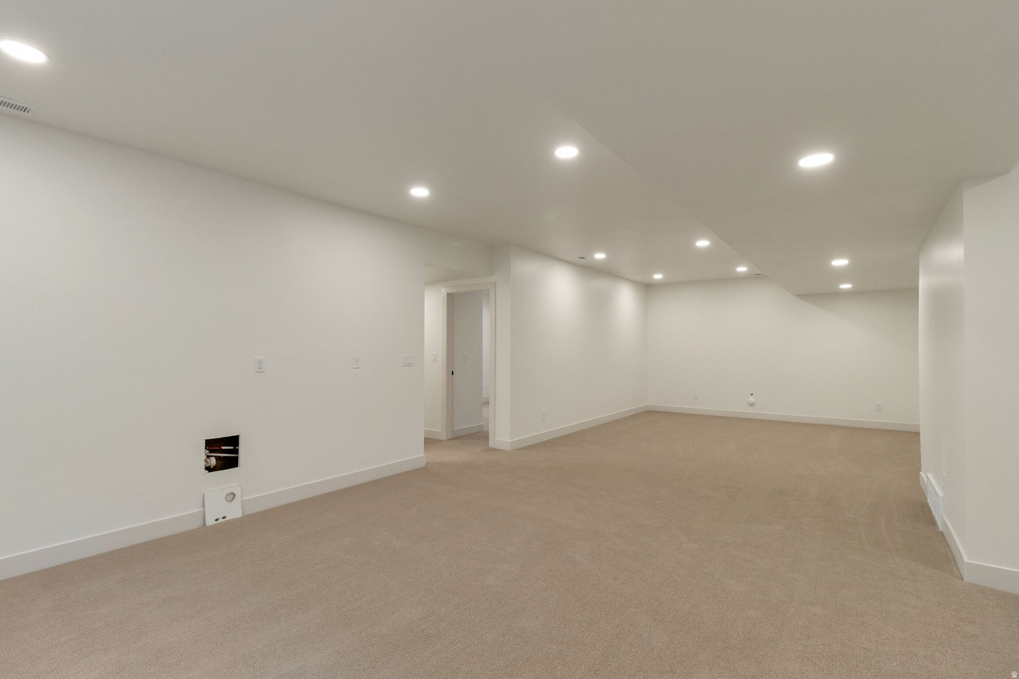 SUMMERHILL LANE - Residential