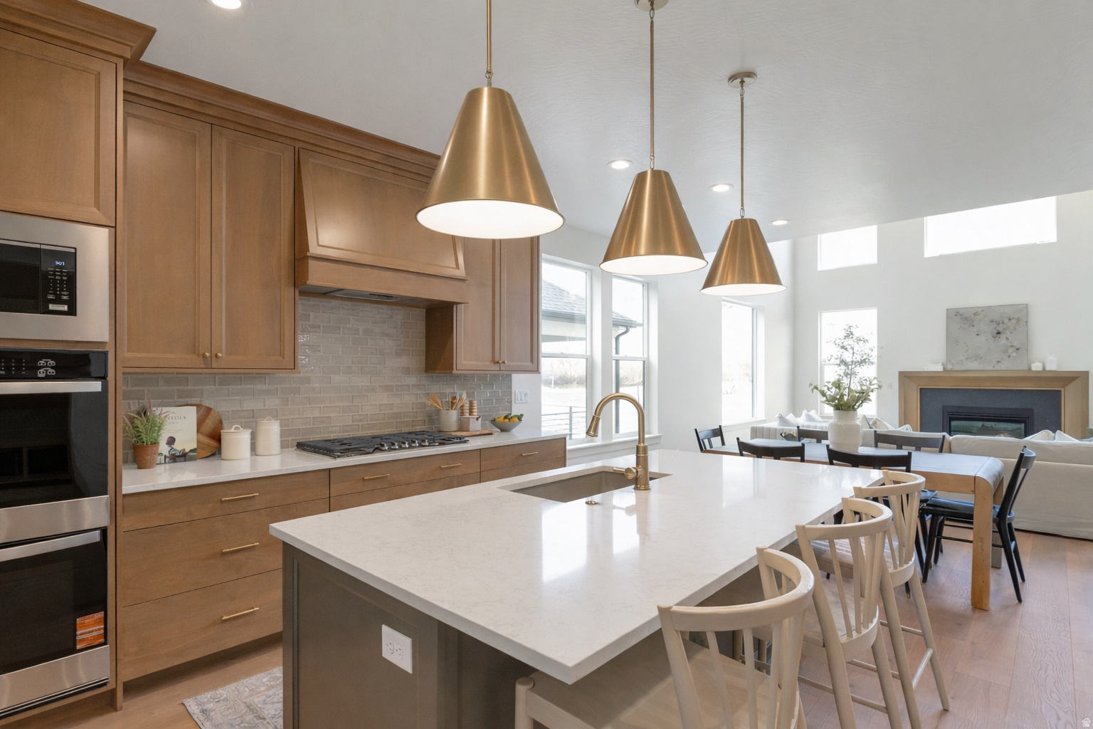 SUMMERHILL LANE - Residential