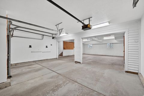 Tiny photo for 2632 E 6025 S, Ogden, UT 84403 (MLS # 2137303)