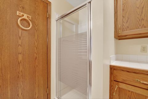 Tiny photo for 2632 E 6025 S, Ogden, UT 84403 (MLS # 2137303)