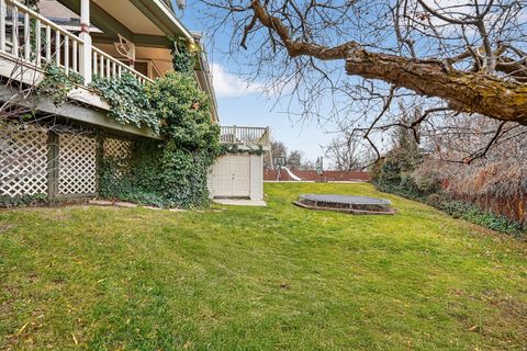 Tiny photo for 2632 E 6025 S, Ogden, UT 84403 (MLS # 2137303)