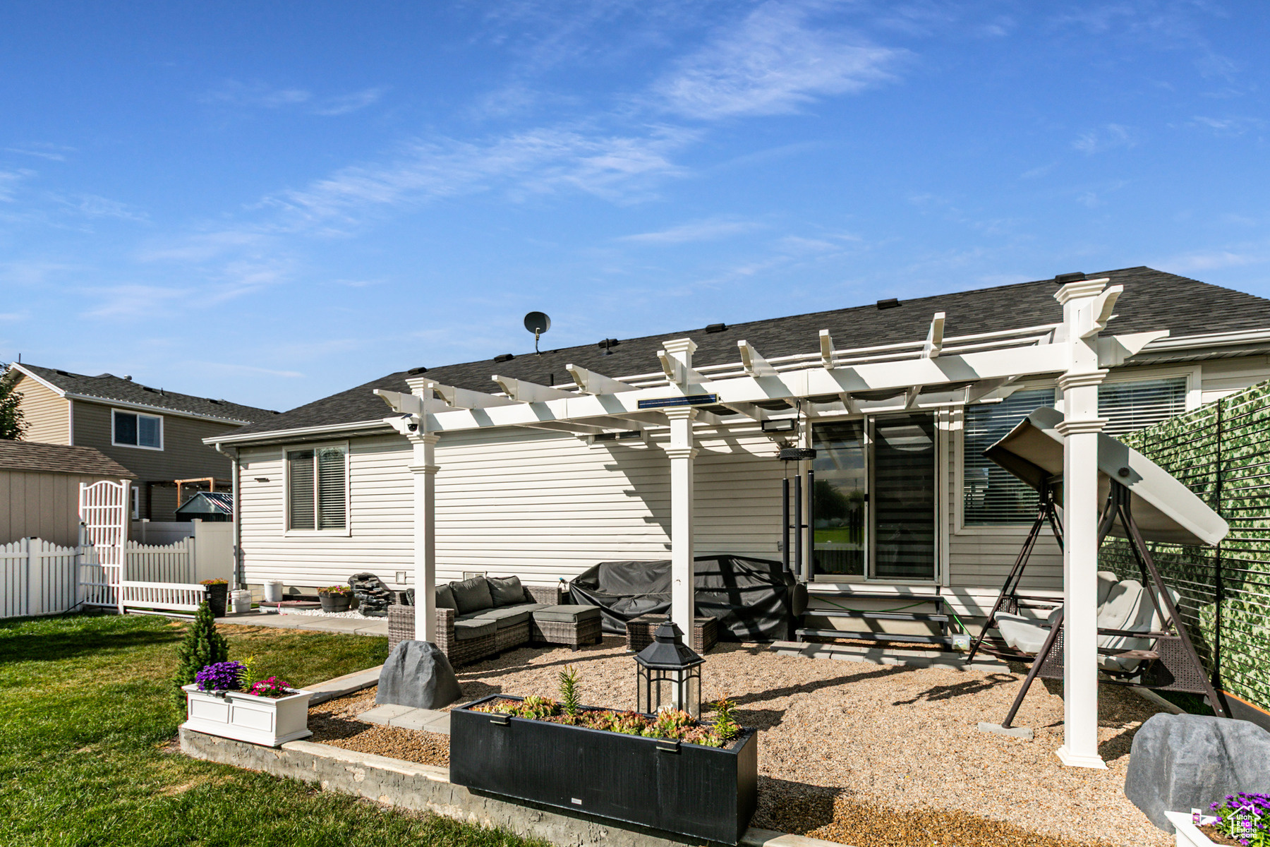COUNTRY CROSSING NEI - Residential