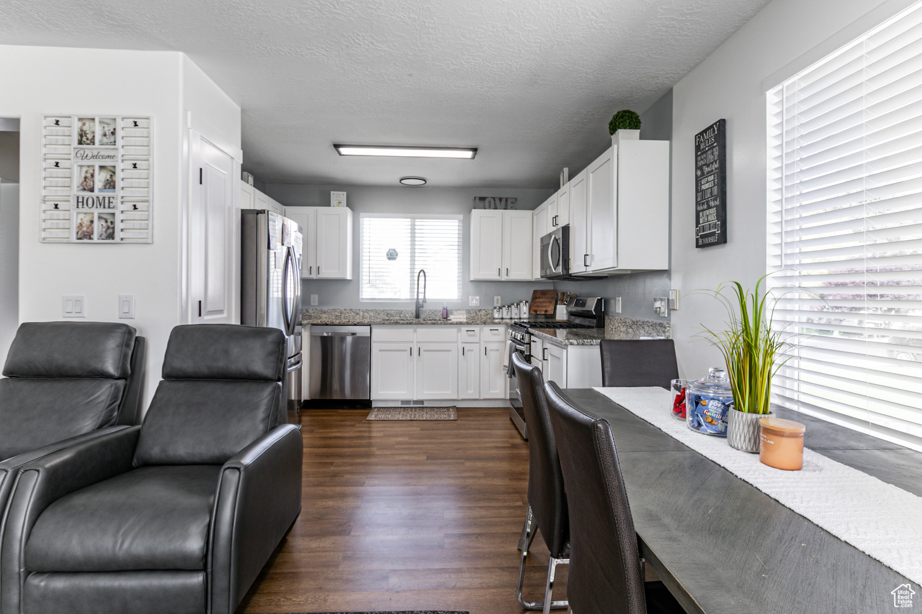 COUNTRY CROSSING NEI - Residential