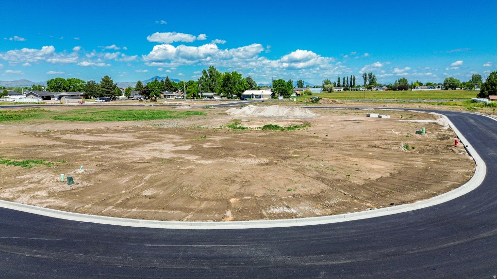 Photo of 3253 S 1125 W #6, Nibley, UT 84321 (MLS # 2163732)