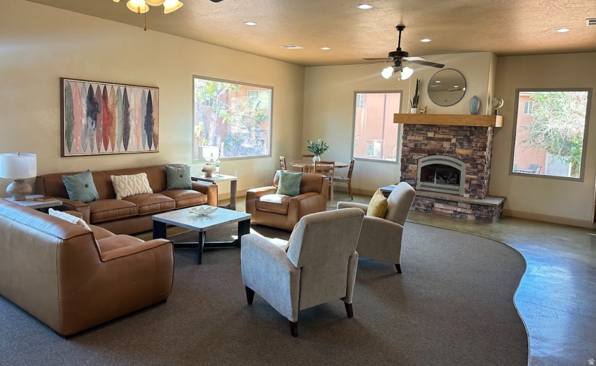 EL PUEBLO AT LA ESTANCIA - Residential