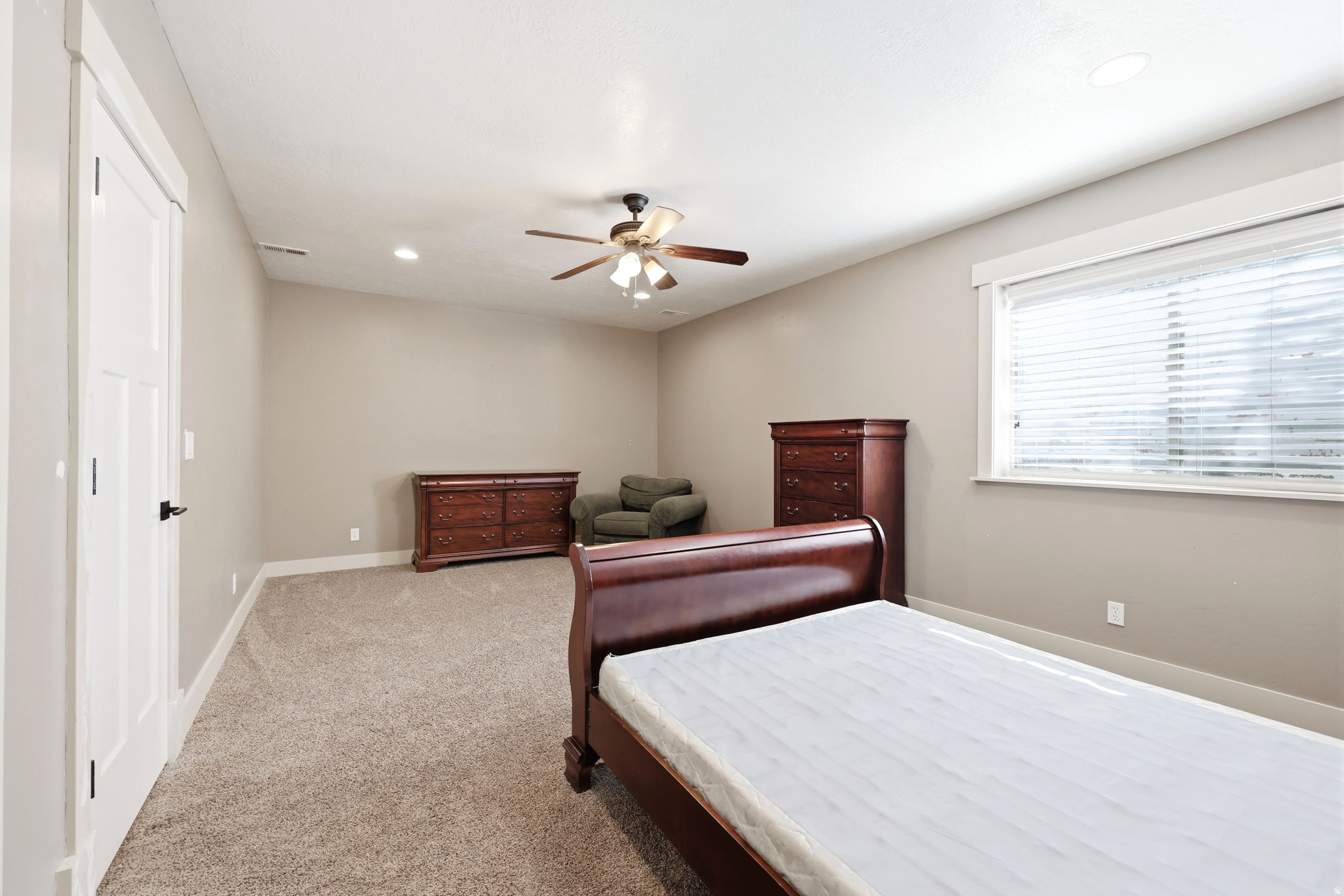 WILD HORSE SPRINGS - Residential
