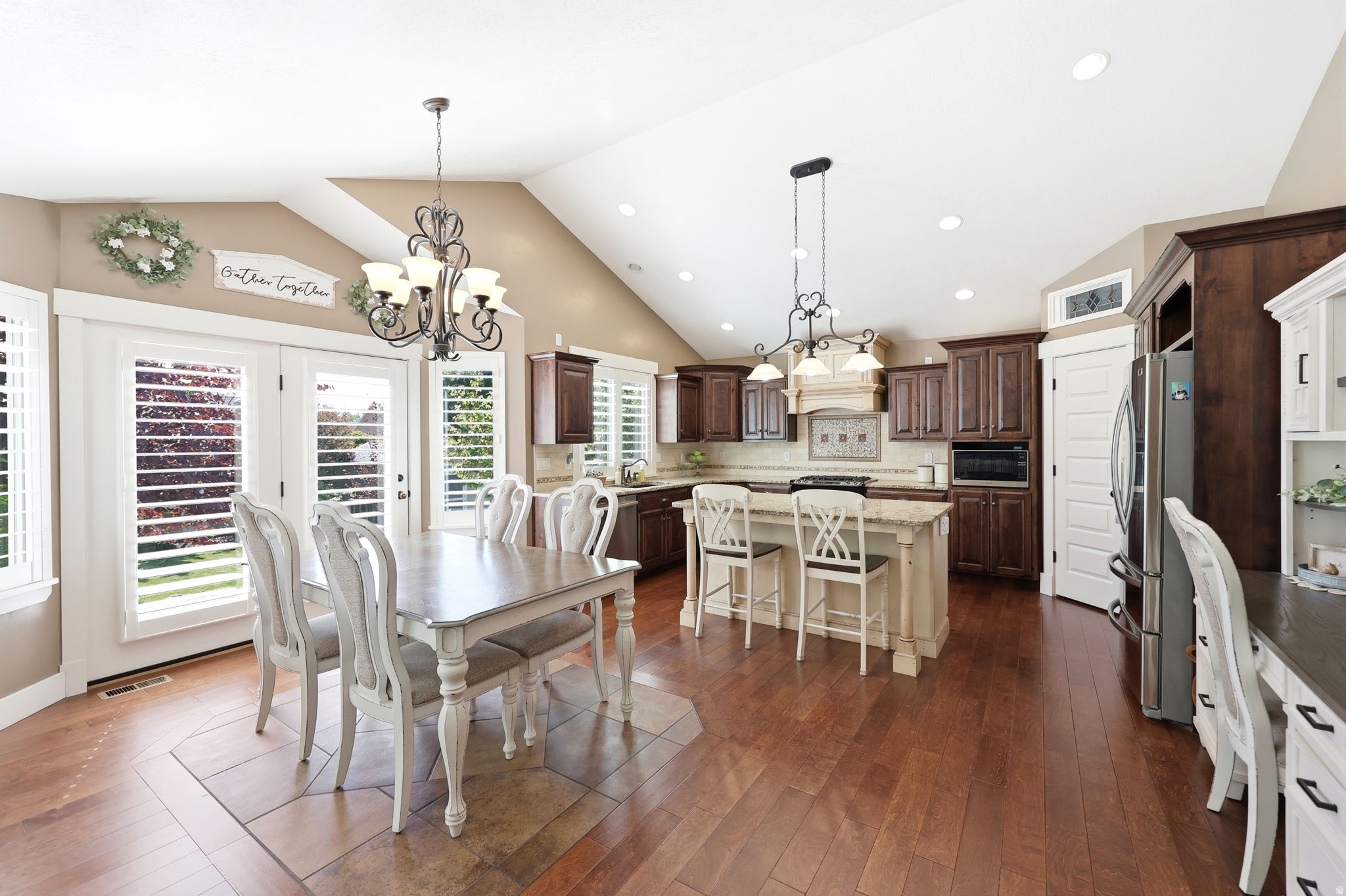 WILD HORSE SPRINGS - Residential