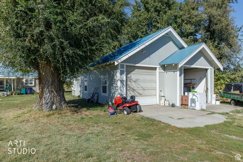 Tiny photo for 5801 S 7100 W, Hooper, UT 84315 (MLS # 2117133)