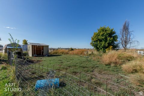 Tiny photo for 5801 S 7100 W, Hooper, UT 84315 (MLS # 2117133)