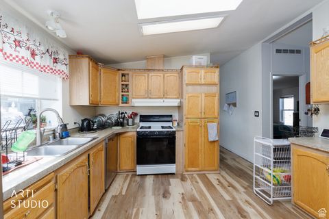 Tiny photo for 5801 S 7100 W, Hooper, UT 84315 (MLS # 2117133)