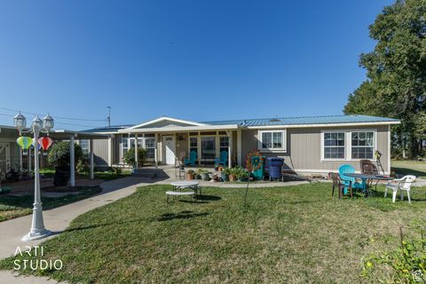 Tiny photo for 5801 S 7100 W, Hooper, UT 84315 (MLS # 2117133)