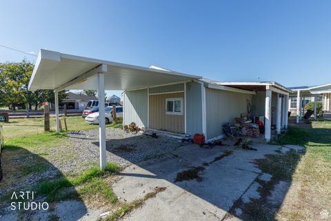 Tiny photo for 5801 S 7100 W, Hooper, UT 84315 (MLS # 2117133)