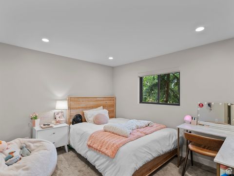 Tiny photo for 2842 E OAKBROOK CIR, Salt Lake City, UT 84108 (MLS # 2092203)