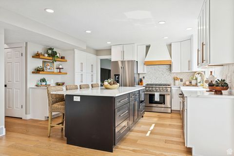Tiny photo for 2428 S SCENIC DR E, Salt Lake City, UT 84109 (MLS # 2110679)