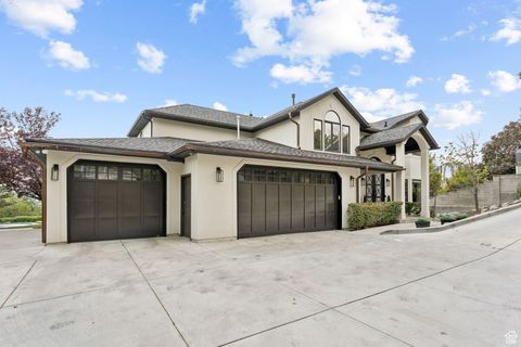 Tiny photo for 2428 S SCENIC DR E, Salt Lake City, UT 84109 (MLS # 2110679)