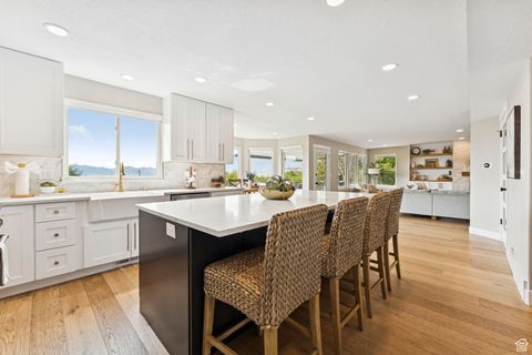 Tiny photo for 2428 S SCENIC DR E, Salt Lake City, UT 84109 (MLS # 2110679)