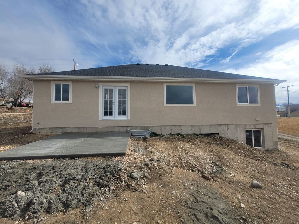 Photo of 335 N 200 W, Moroni, UT 84646 (MLS # 2137304)