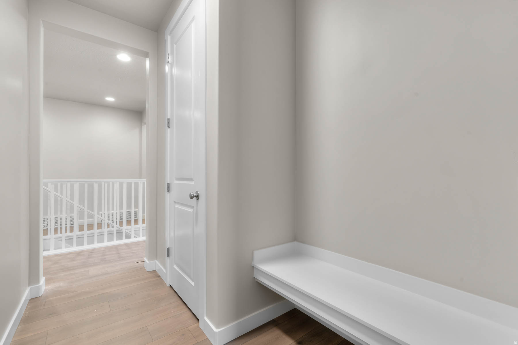 BROADVIEW SHORES 827 - Residential