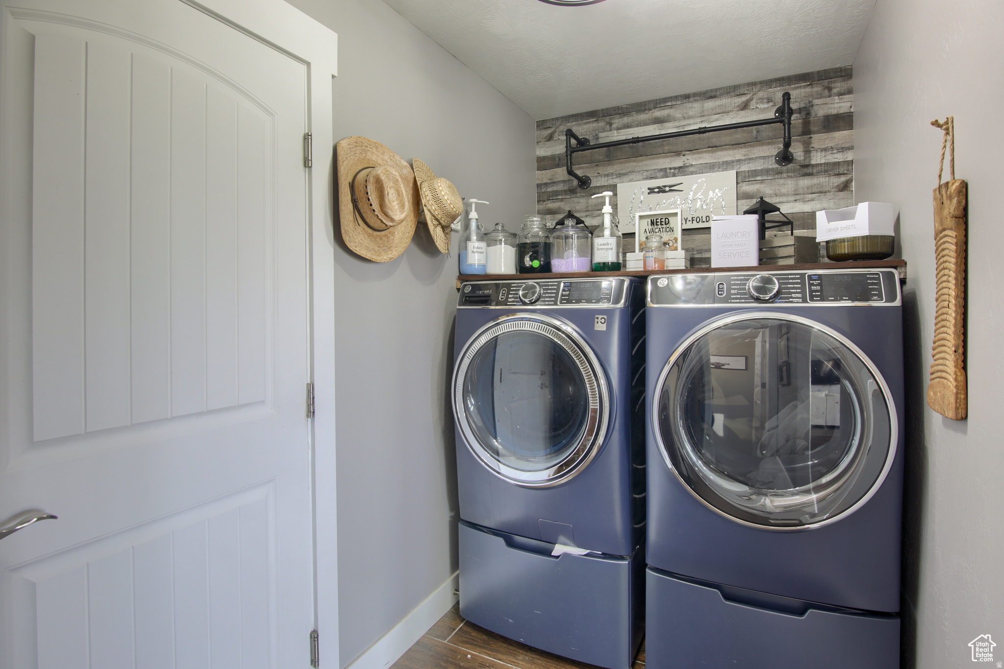 ANDERSON RANCH - Residential