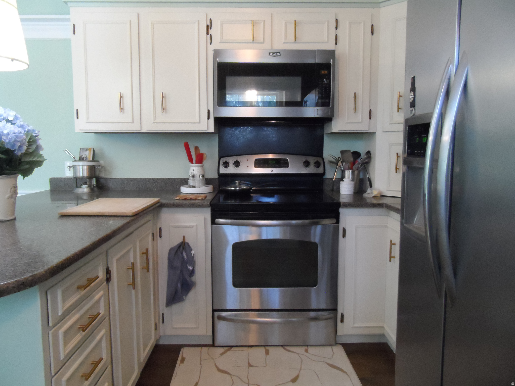 CANYON HILLS - Residential