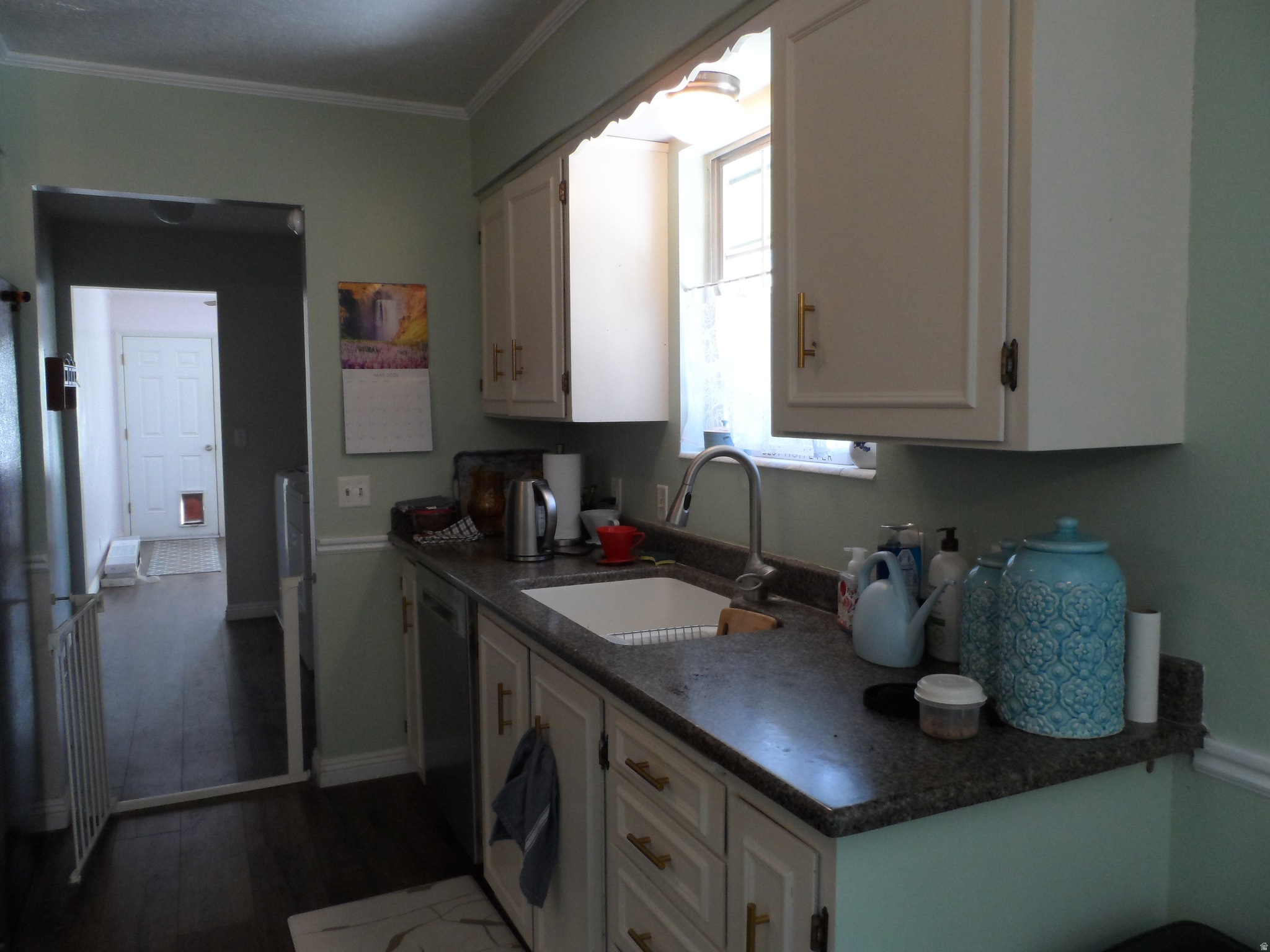 CANYON HILLS - Residential