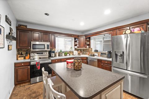 Tiny photo for 2352 E 3395 S, Salt Lake City, UT 84109 (MLS # 2127909)