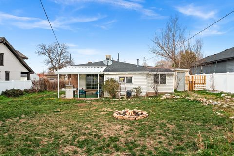 Tiny photo for 2352 E 3395 S, Salt Lake City, UT 84109 (MLS # 2127909)