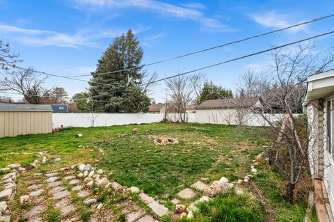 Tiny photo for 2352 E 3395 S, Salt Lake City, UT 84109 (MLS # 2127909)
