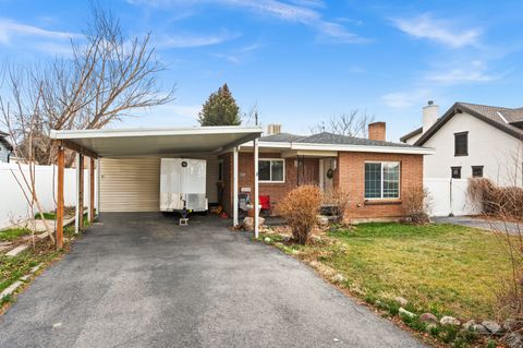 Tiny photo for 2352 E 3395 S, Salt Lake City, UT 84109 (MLS # 2127909)