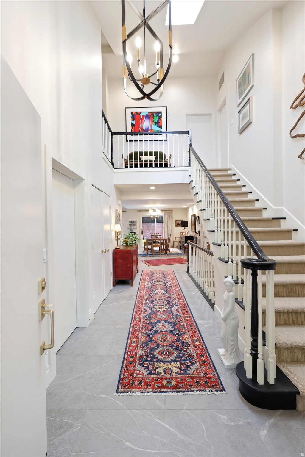 EDGEMOUNT HOMES CONDO PH 2 - Residential