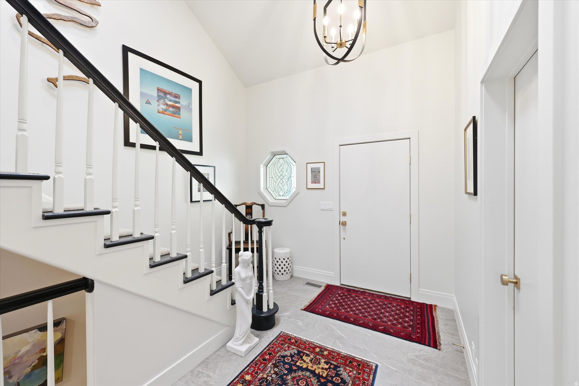 EDGEMOUNT HOMES CONDO PH 2 - Residential