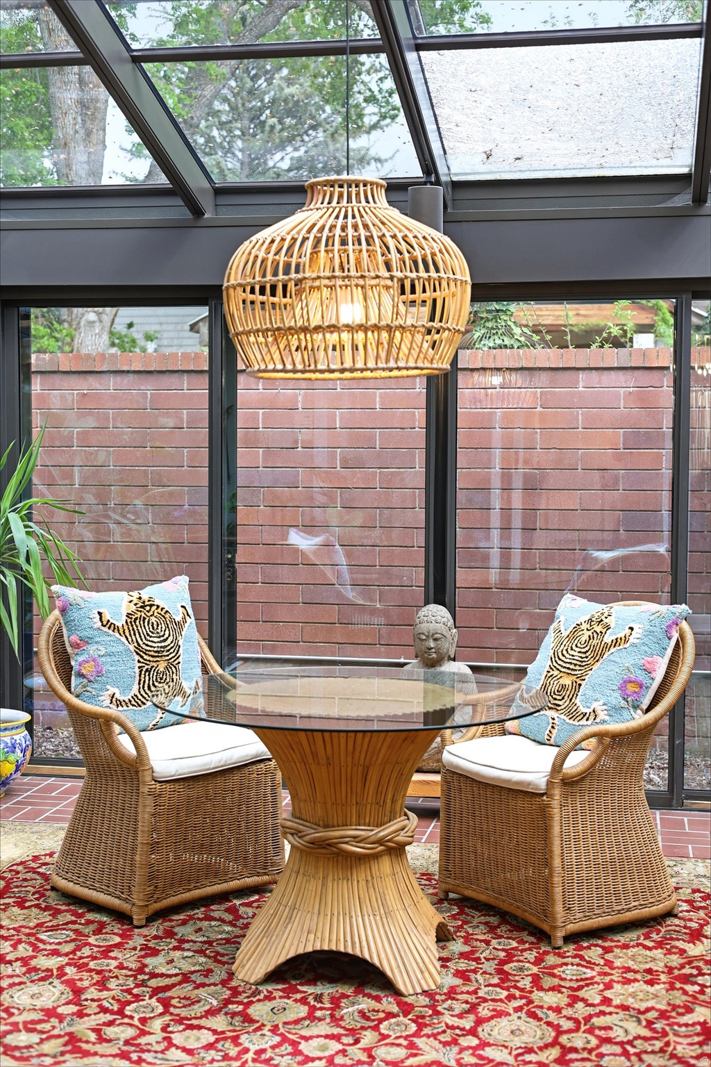 EDGEMOUNT HOMES CONDO PH 2 - Residential