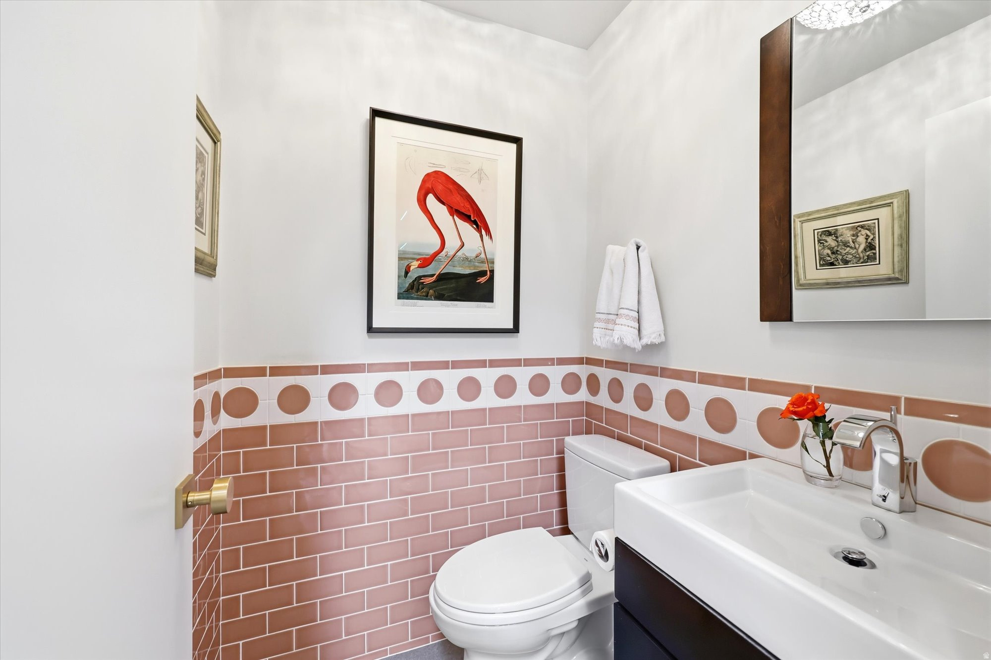 EDGEMOUNT HOMES CONDO PH 2 - Residential