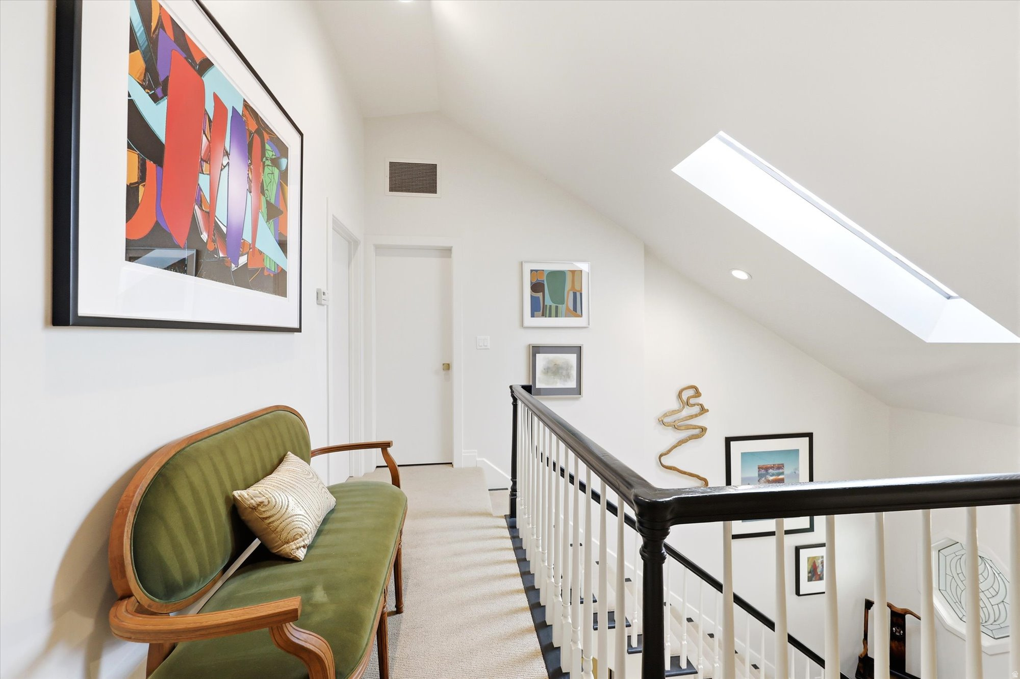 EDGEMOUNT HOMES CONDO PH 2 - Residential