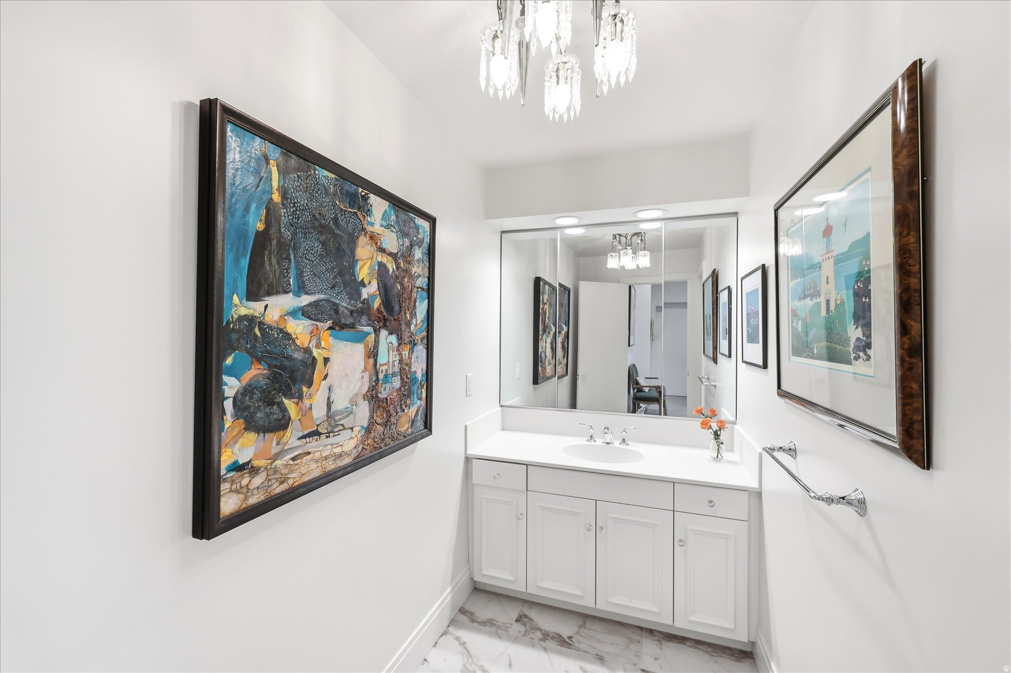 EDGEMOUNT HOMES CONDO PH 2 - Residential